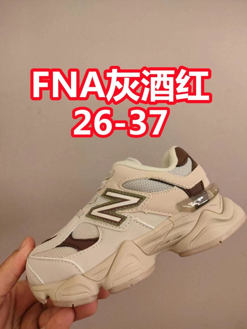 NEW BALANCE SHOES